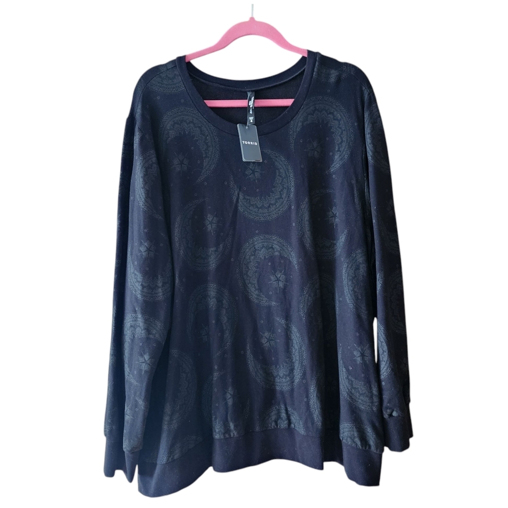 Torrid size 4 terry long sleeve black moon lounge sweatshirt